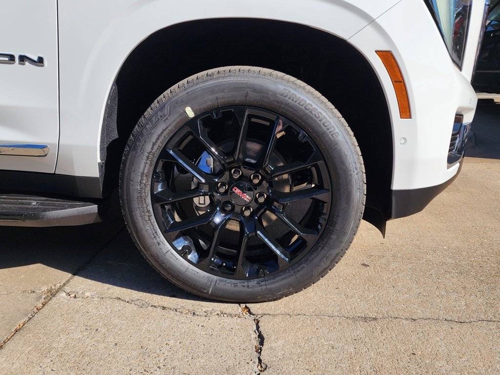 New 2026 GMC Yukon Elevation image 56