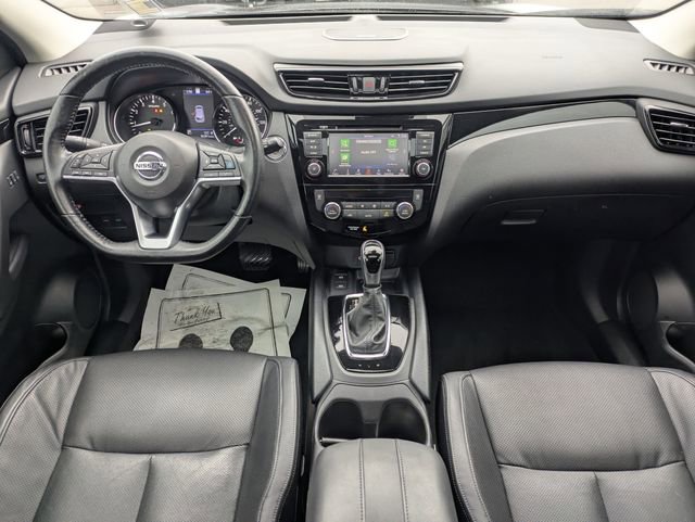 Used 2021 Nissan Rogue Sport SL w/ Premium Package image 13