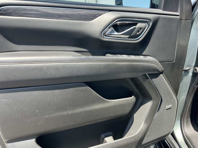 Used 2023 GMC Yukon SLT AWD/4WD image 33