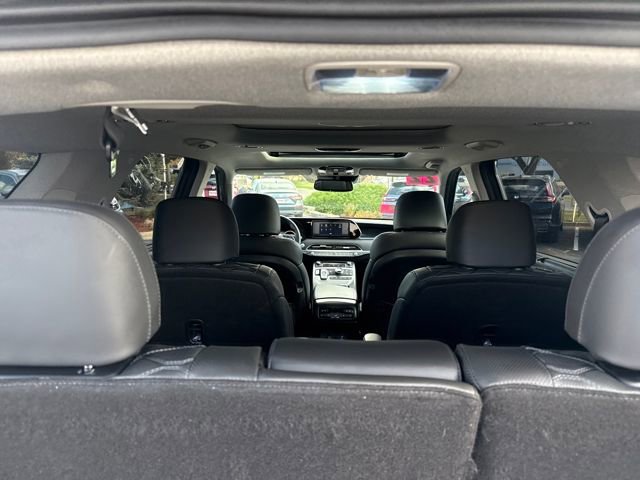 Certified 2022 Hyundai Palisade Limited w/ Cargo Package image 49