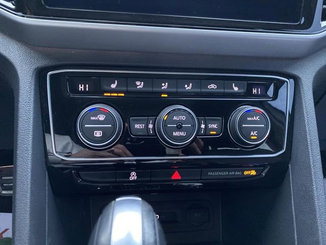 Used 2023 Volkswagen Atlas SEL R-Line image 21