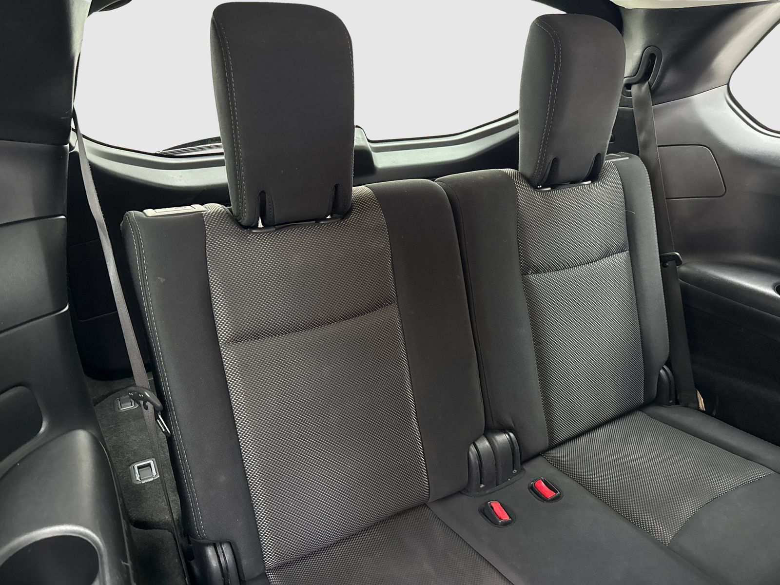 Used 2020 Nissan Pathfinder SV FWD image 47