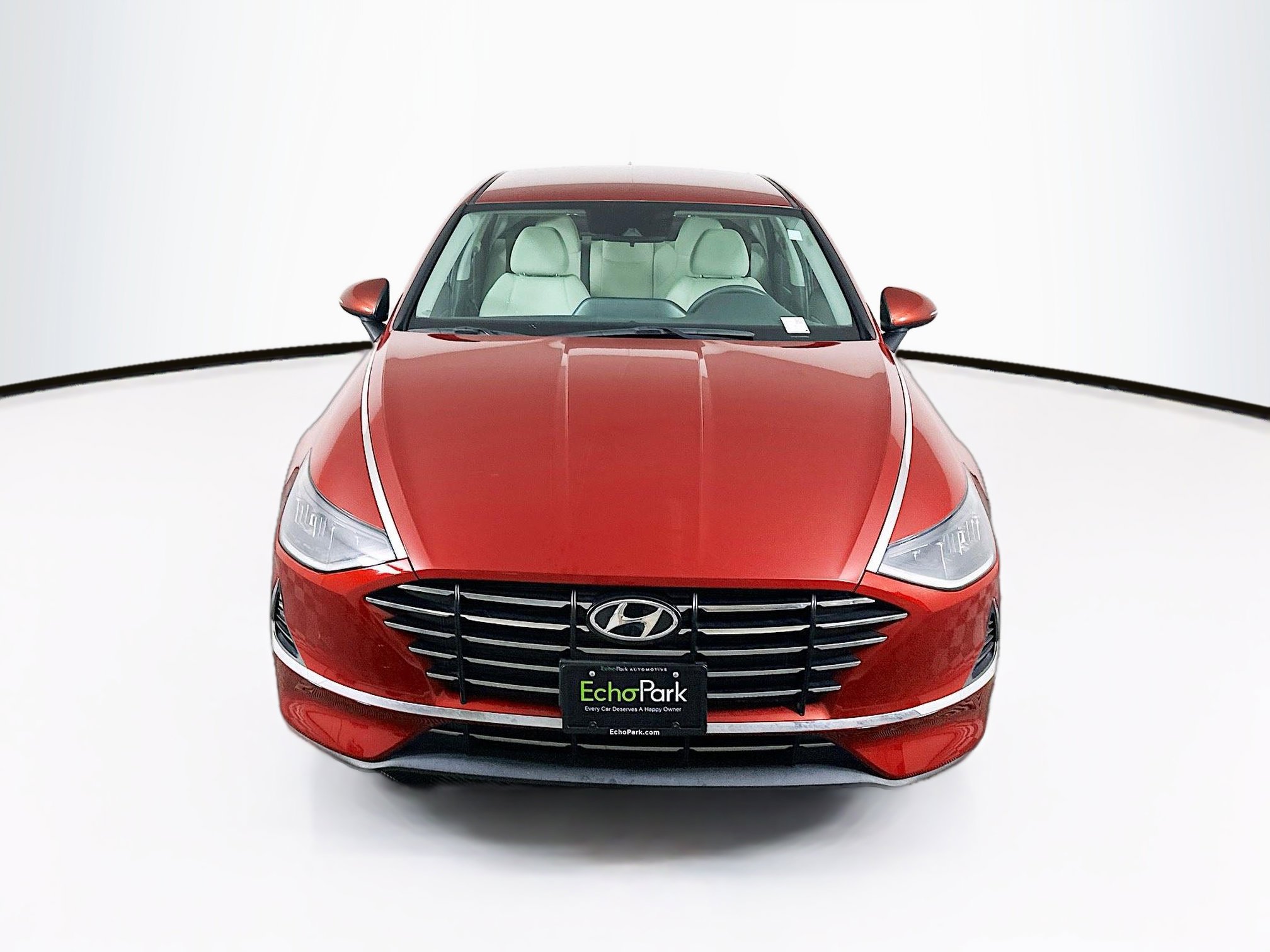 Used 2023 Hyundai Sonata SE FWD image 2