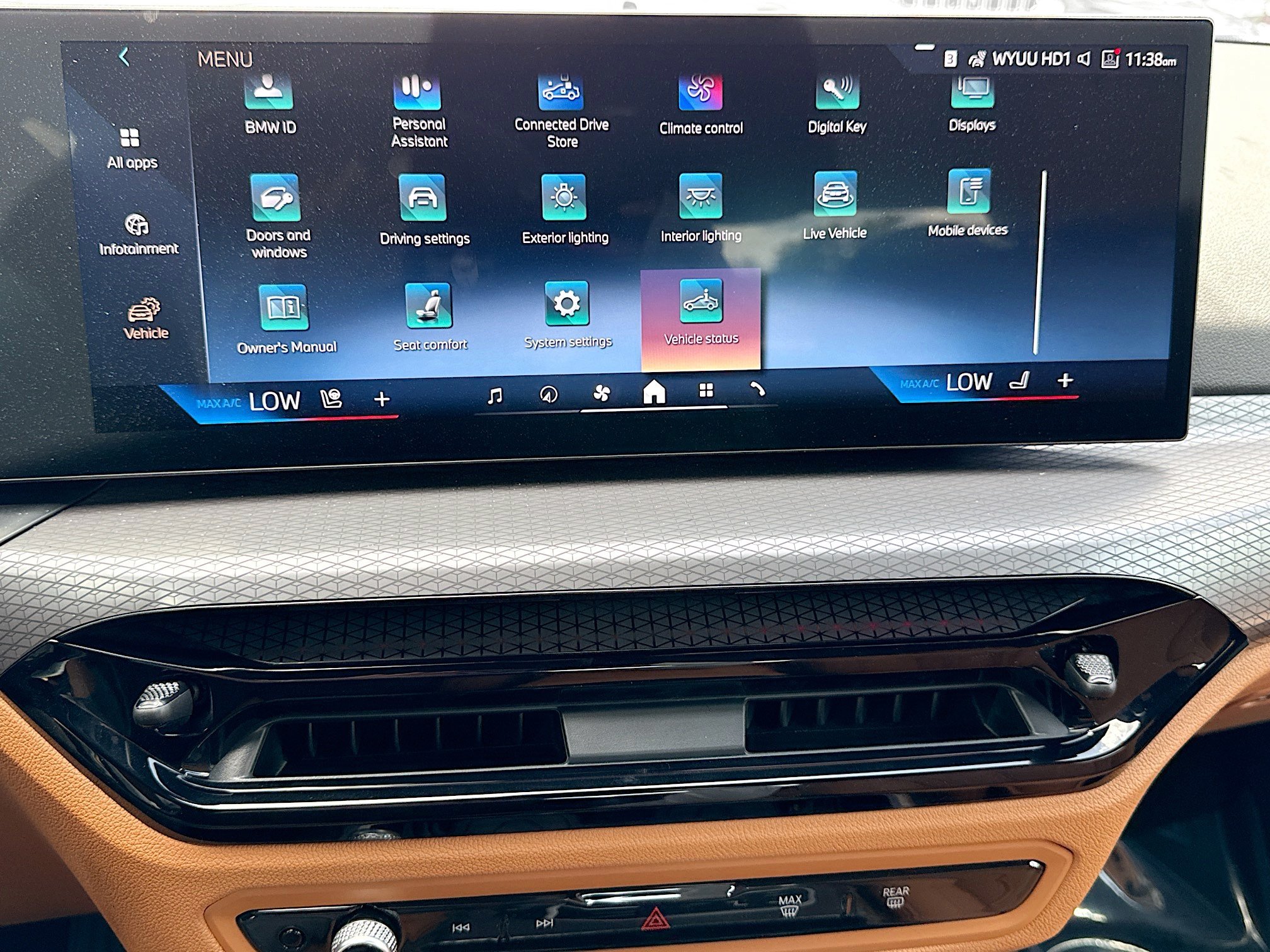 New 2026 BMW 330i Sedan w/ Convenience Package RWD image 30