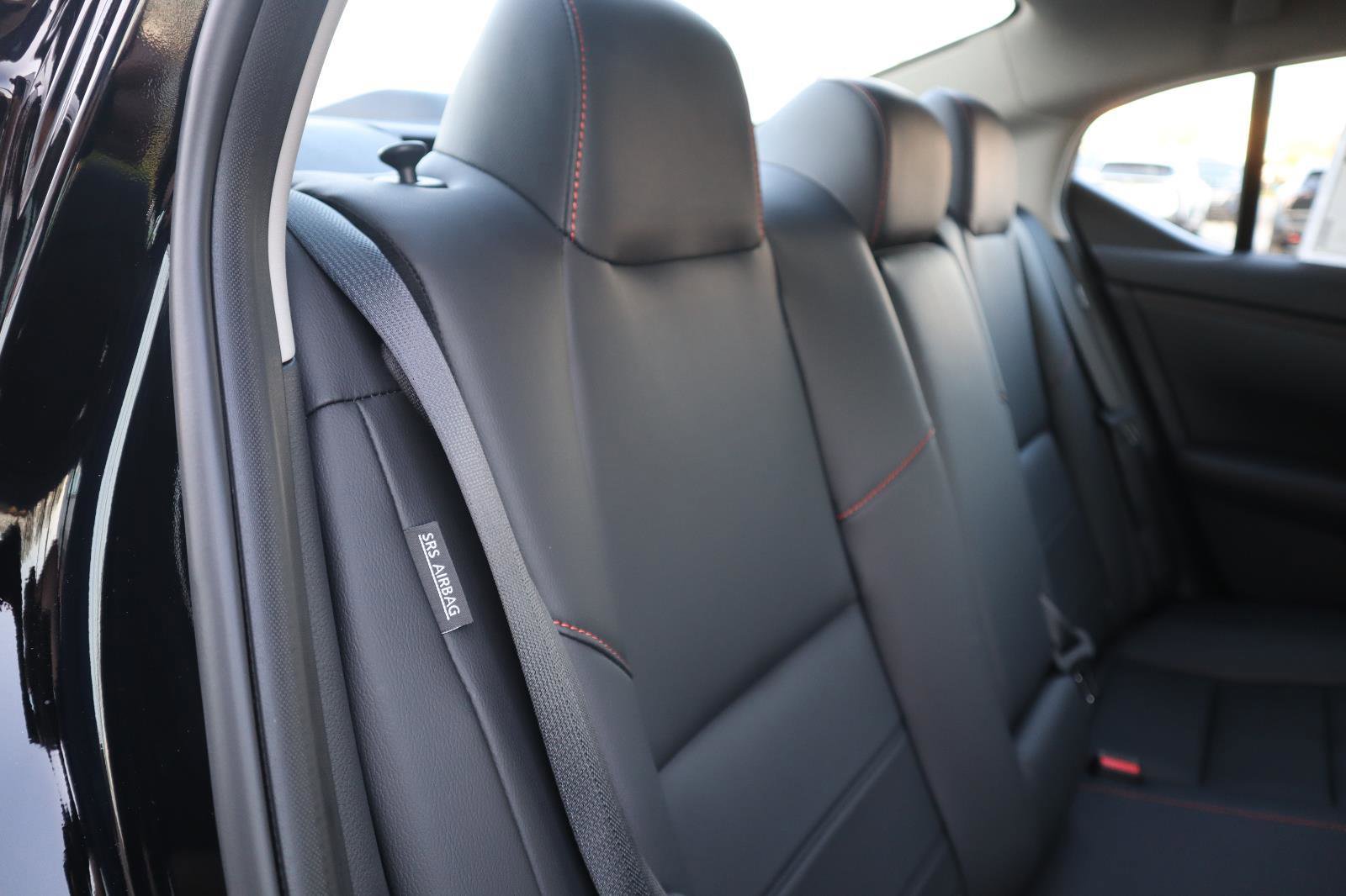 Used 2025 Nissan Sentra SR w/ SR Premium Package image 44