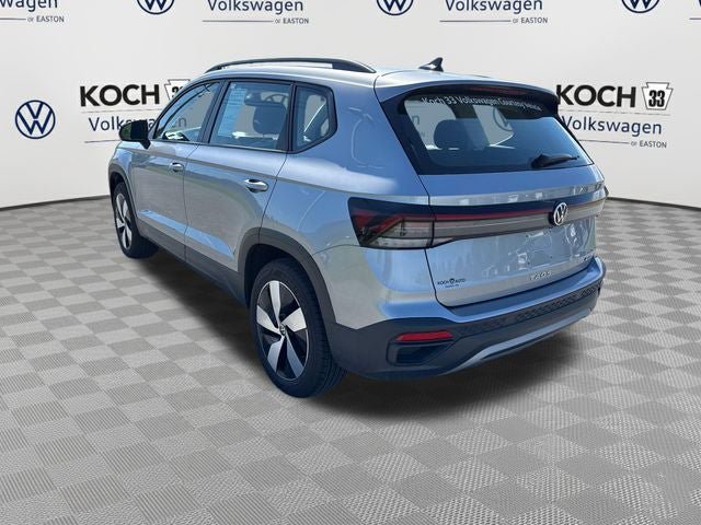 Used 2025 Volkswagen Taos S AWD/4WD image 6