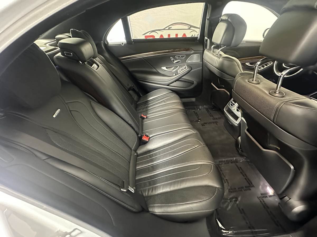 Used 2014 Mercedes-Benz S 63 AMG 4MATIC Sedan image 31