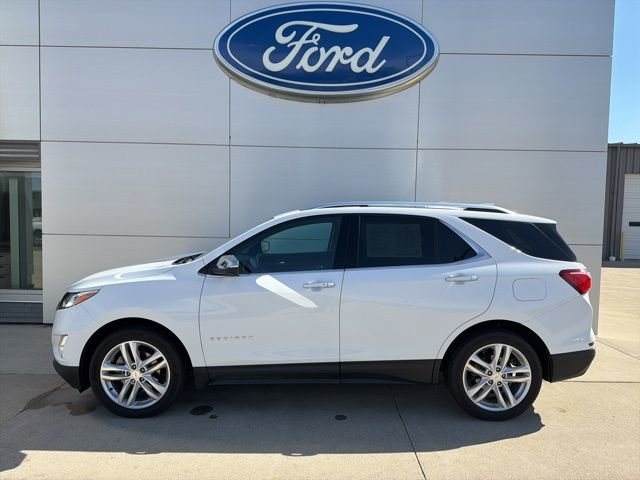 Used 2020 Chevrolet Equinox Premier image 2