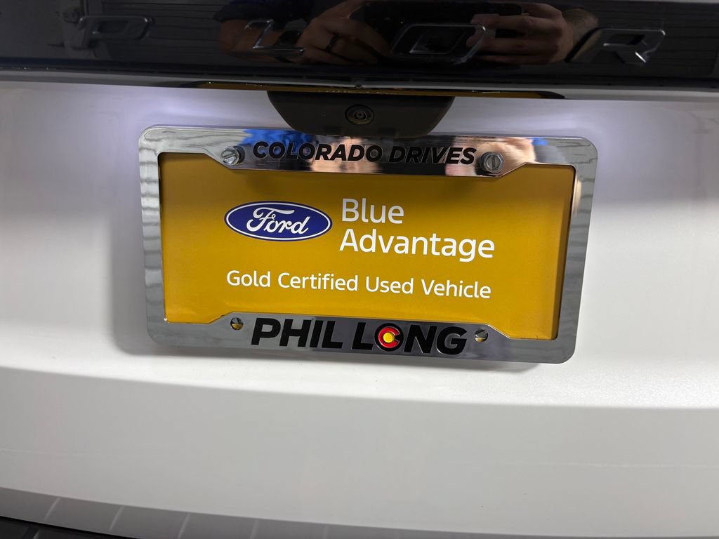 Certified 2025 Ford Explorer Platinum w/ Ultimate Package AWD/4WD image 32
