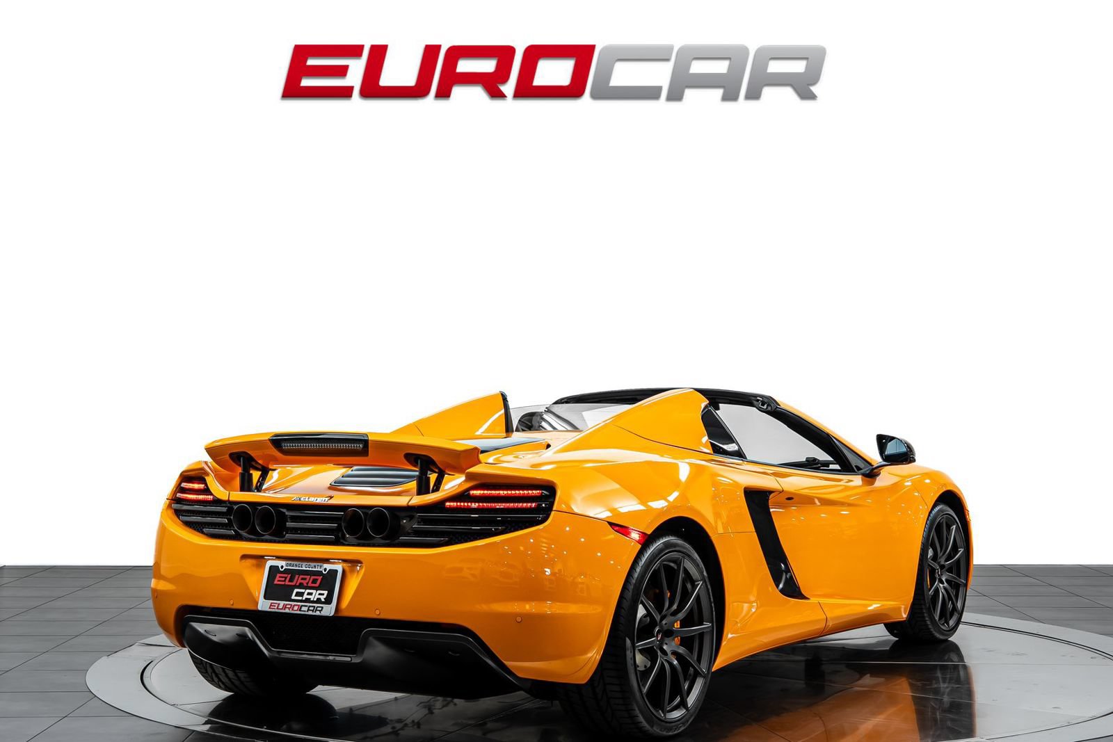 Used 2013 McLaren MP4-12C Spider RWD image 6