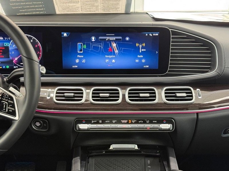 Certified 2025 Mercedes-Benz GLS 450 4MATIC image 10