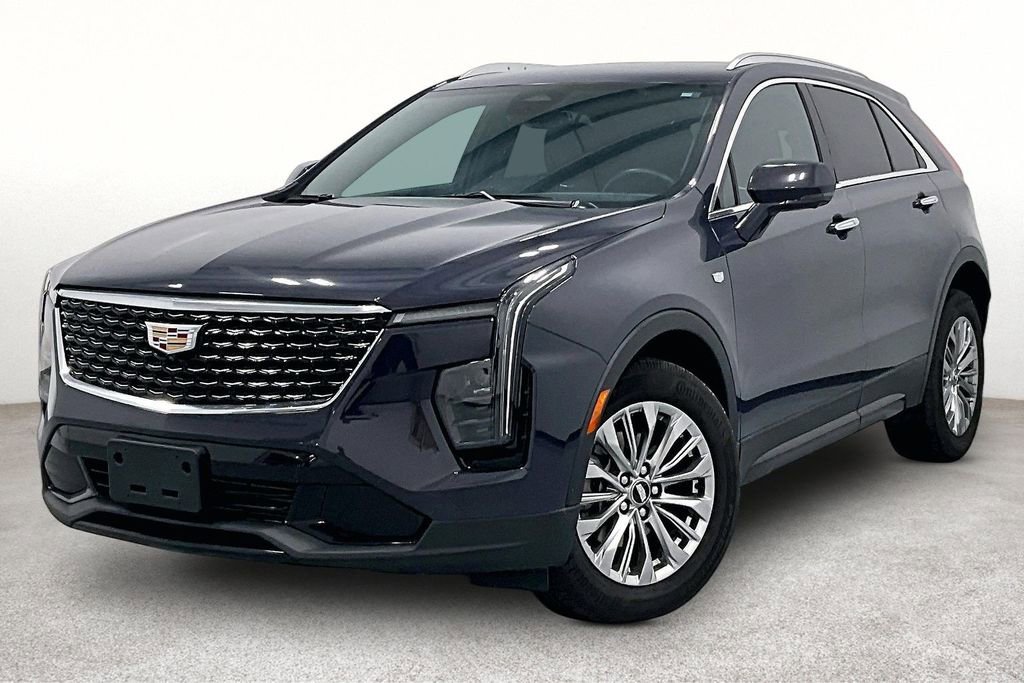 Used 2025 Cadillac XT4 Premium Luxury AWD/4WD image 11