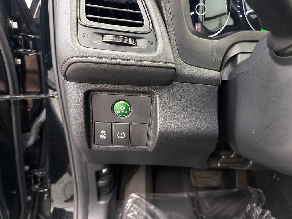 Used 2021 Honda HR-V LX image 29