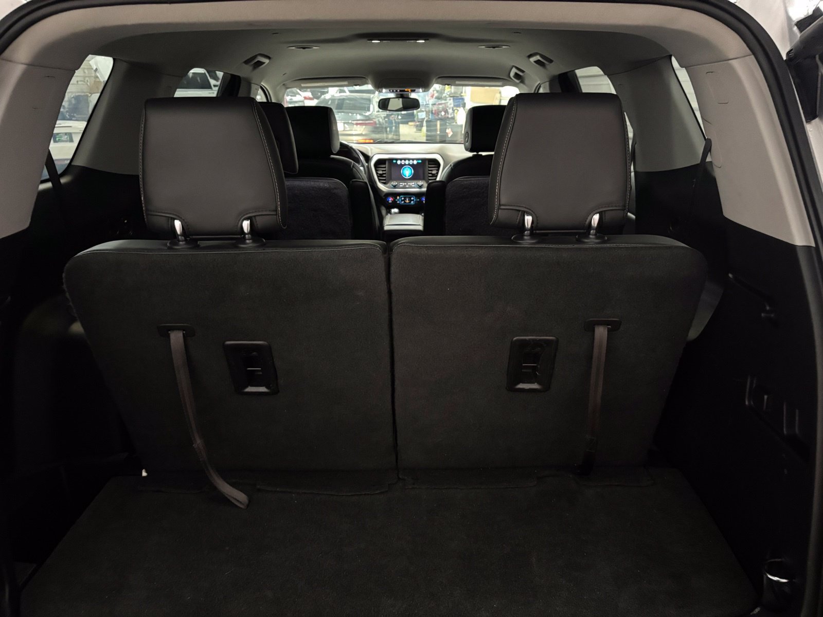 Used 2018 GMC Acadia SLT AWD/4WD image 35