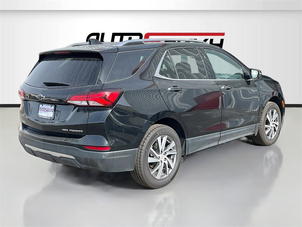 Used 2024 Chevrolet Equinox Premier image 7