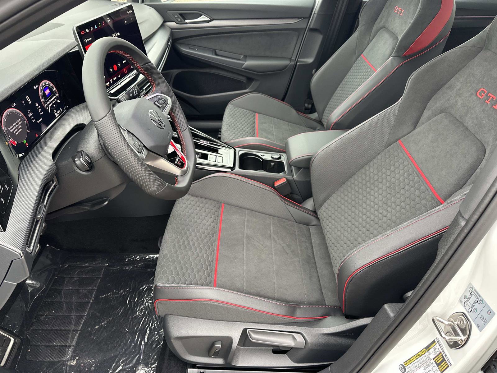 New 2026 Volkswagen GTI SE image 21