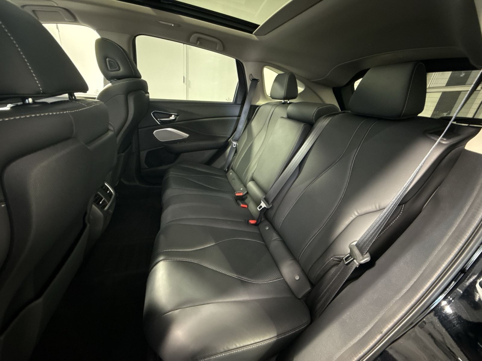 Used 2024 Acura RDX w/ Technology Package AWD/4WD image 26