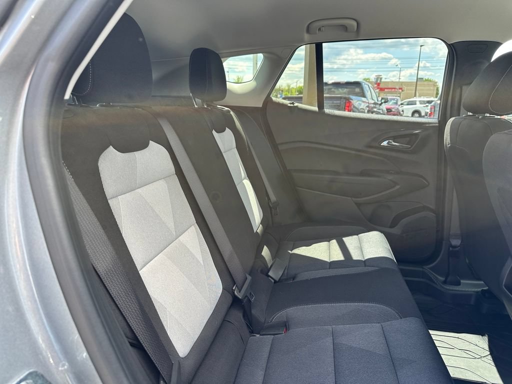 Certified 2025 Chevrolet Trax LS w/ LS Convenience Package FWD image 14