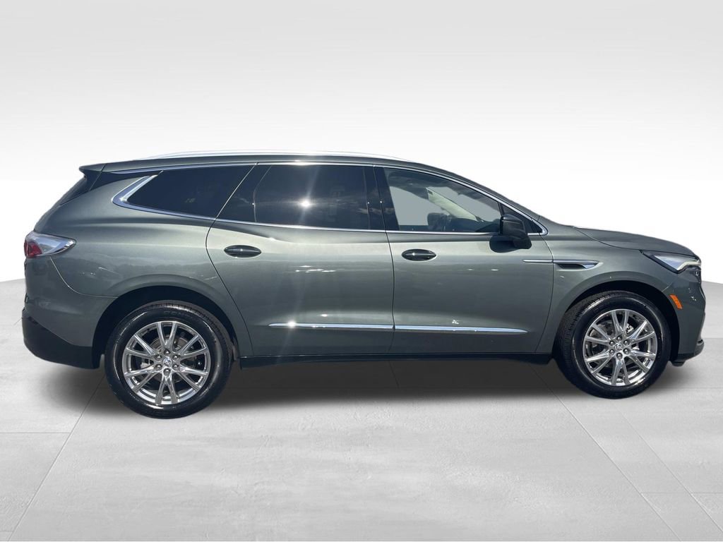 Used 2023 Buick Enclave Essence w/ Experience Buick Package image 2