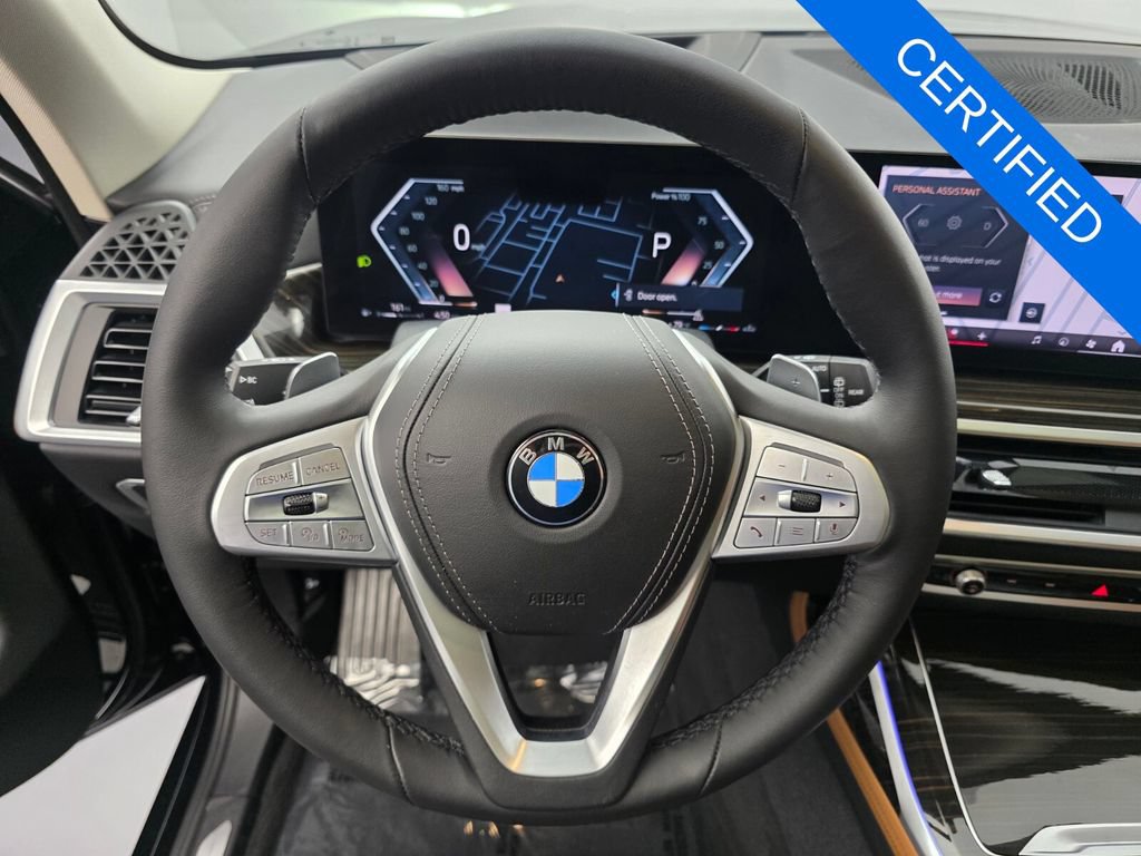 Used 2024 BMW X7 xDrive40i AWD/4WD image 17