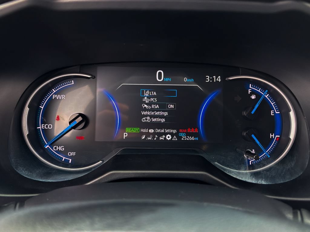Certified 2025 Toyota RAV4 LE AWD/4WD image 28
