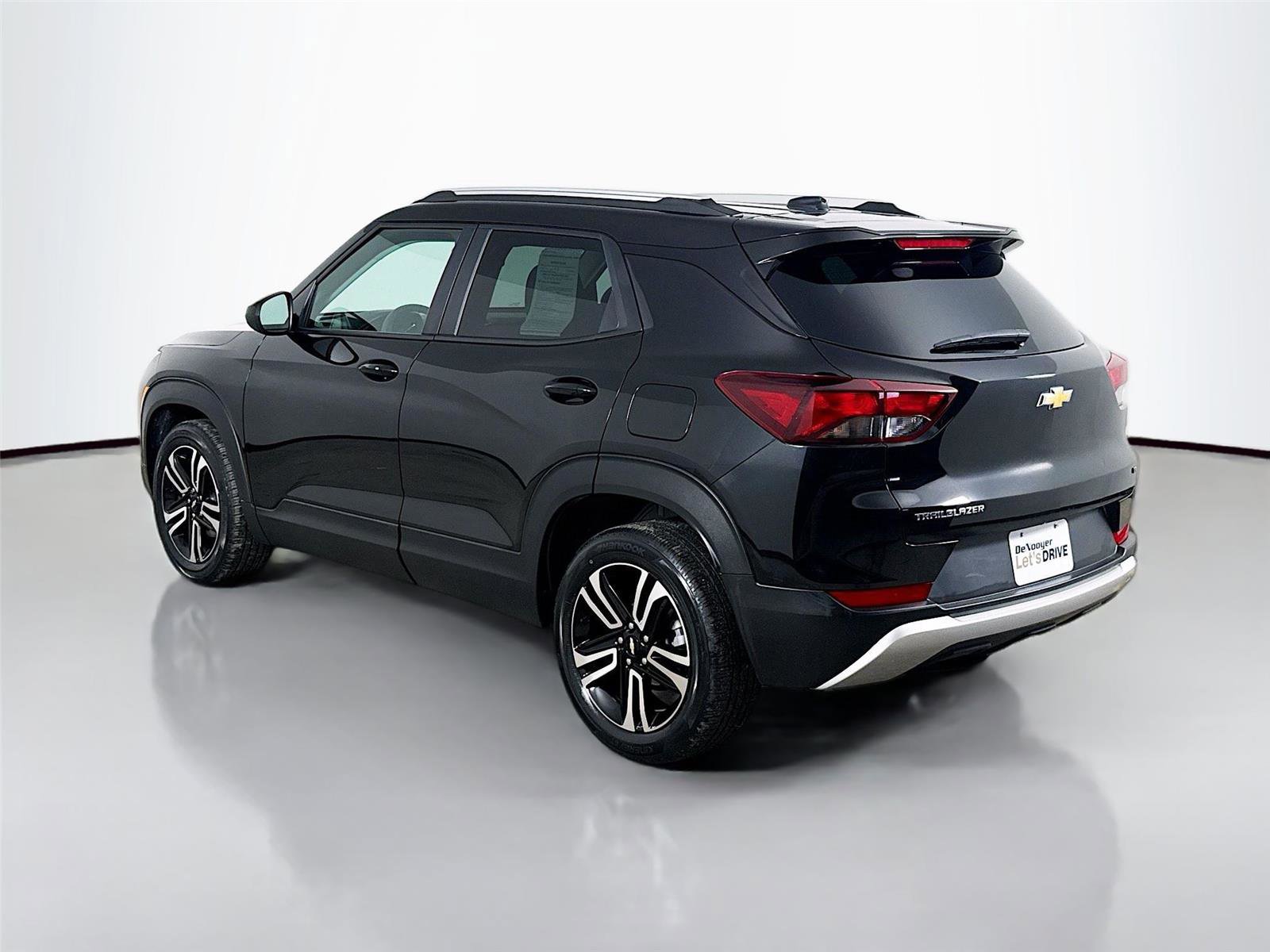 Used 2023 Chevrolet TrailBlazer LT image 7