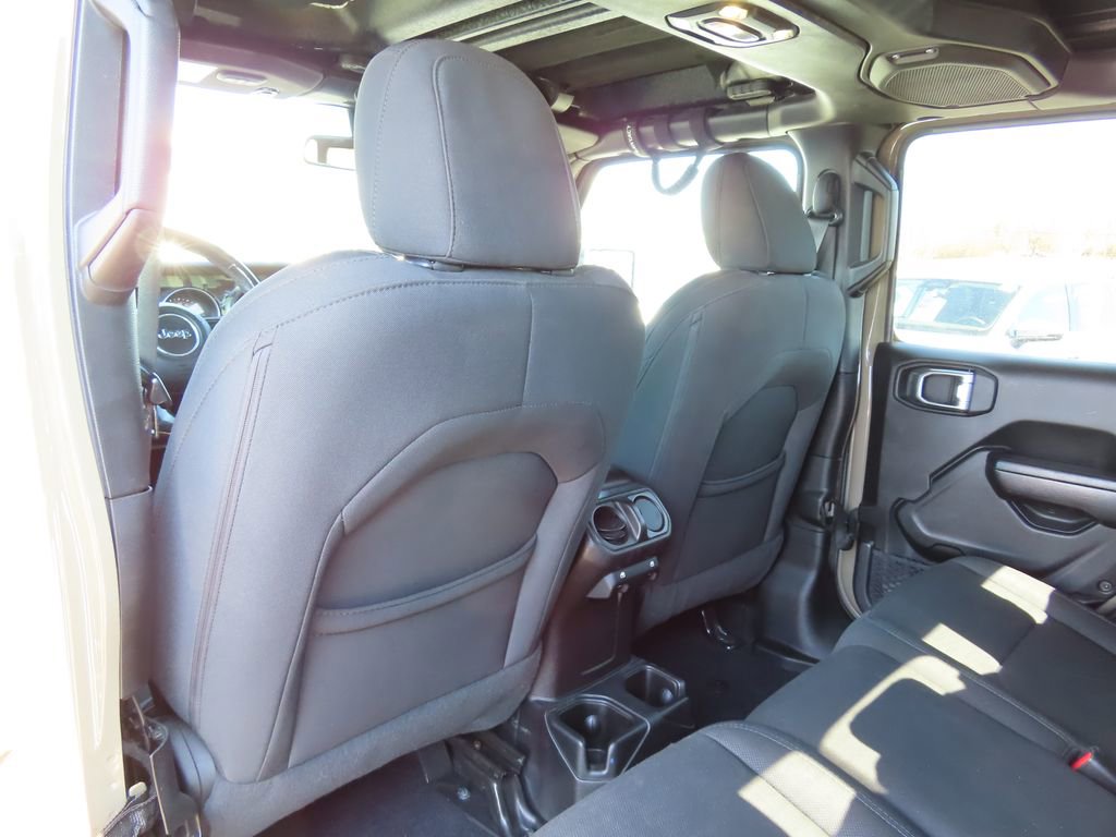 Used 2020 Jeep Gladiator Sport w/ Quick Order Package 24S image 21