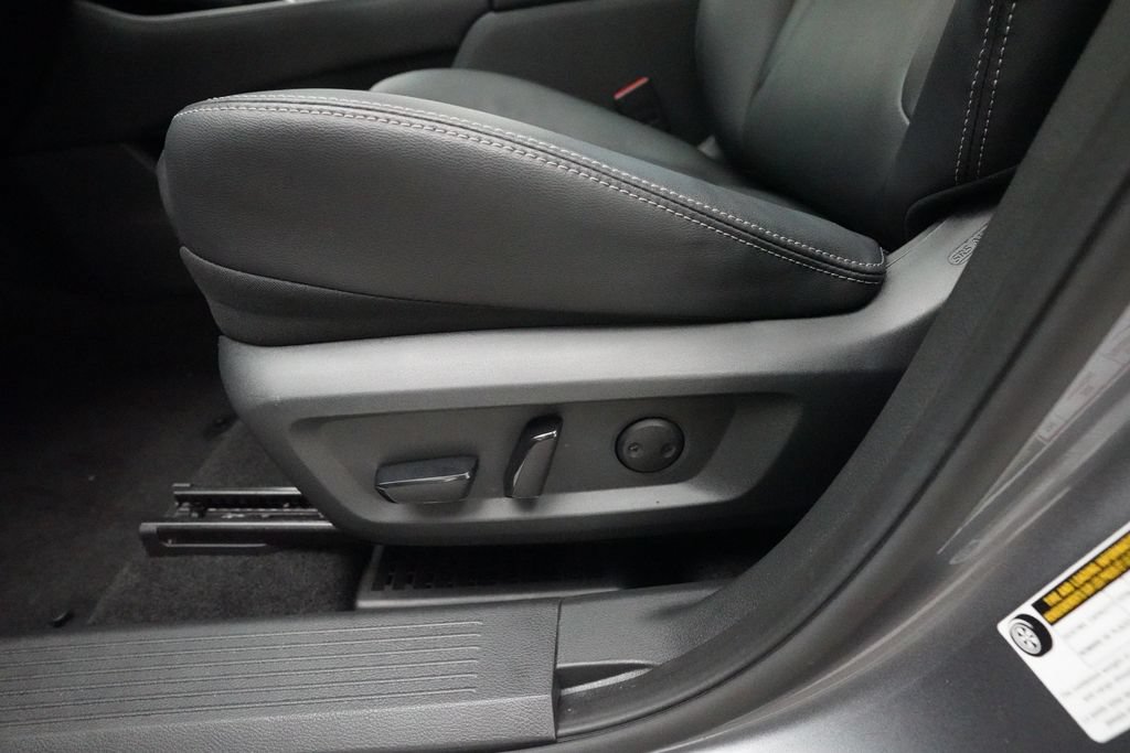 Certified 2023 Nissan Rogue SL w/ SL Premium Package AWD/4WD image 29