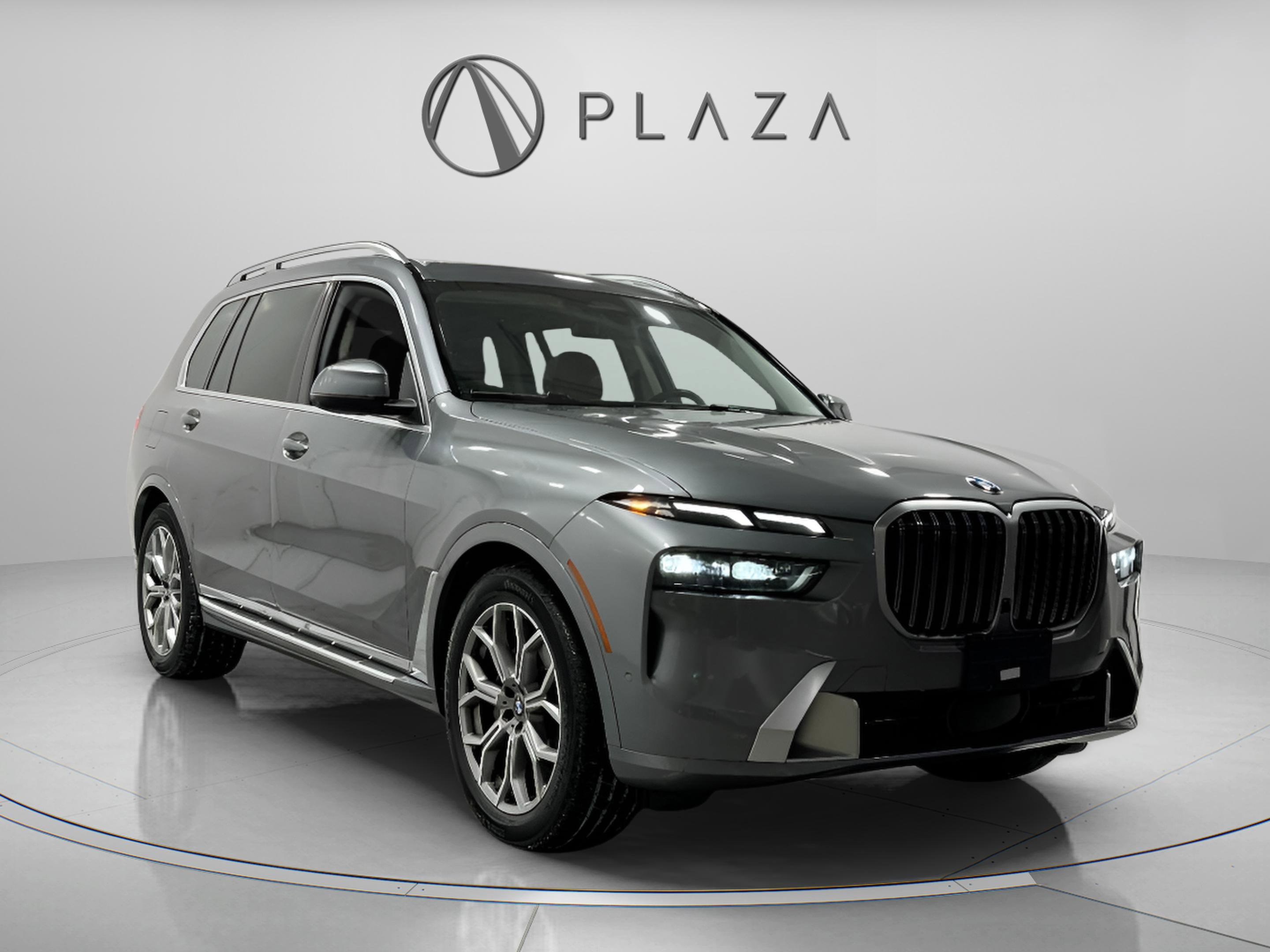 Used 2025 BMW X7 xDrive40i image 6