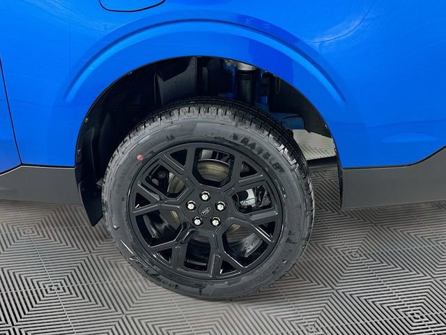 New 2026 Ford Maverick XLT w/ Equipment Group 301A image 11