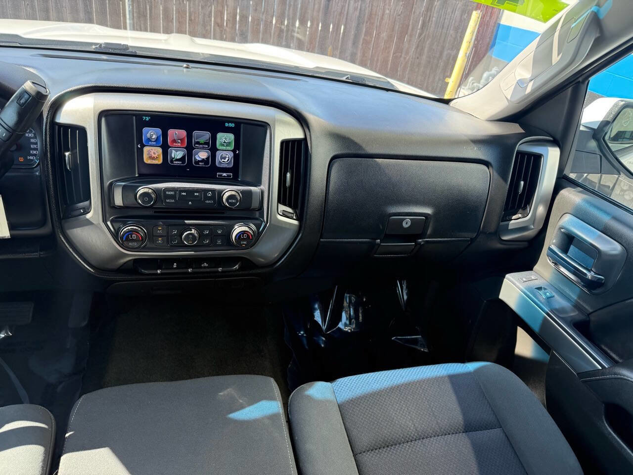Used 2018 Chevrolet Silverado 1500 LT w/ LT Eassist Package image 8