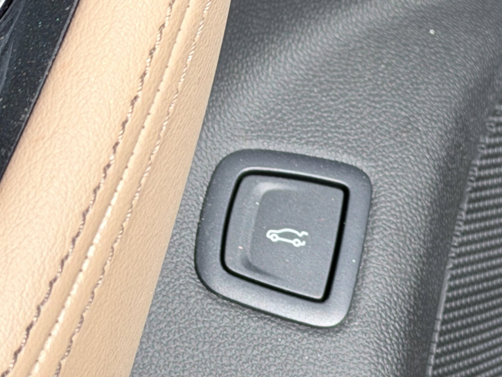 Used 2026 Cadillac CT5 Premium Luxury RWD image 13