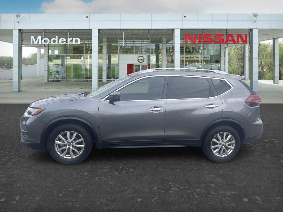 Used 2020 Nissan Rogue SV FWD image 2