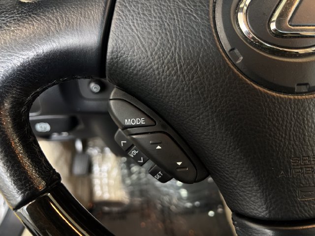 Used 2009 Lexus SC 430 Convertible RWD image 31