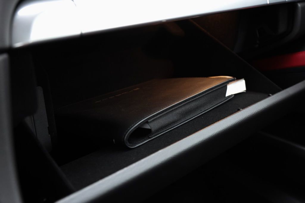 Used 2025 Porsche 718 Cayman image 45