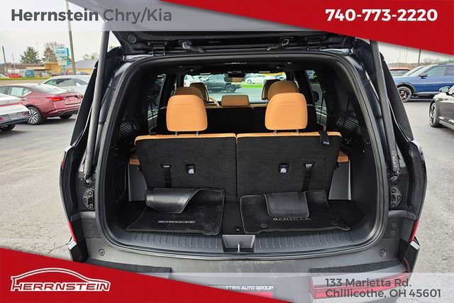 Used 2025 Hyundai Santa Fe Limited image 26