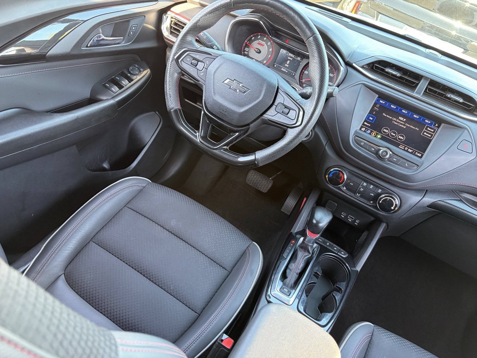 Certified 2022 Chevrolet TrailBlazer RS FWD image 15