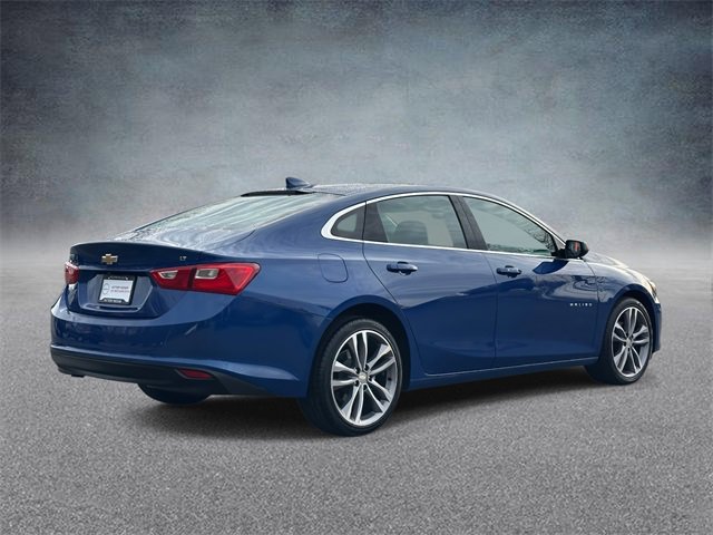 Used 2023 Chevrolet Malibu LT image 2