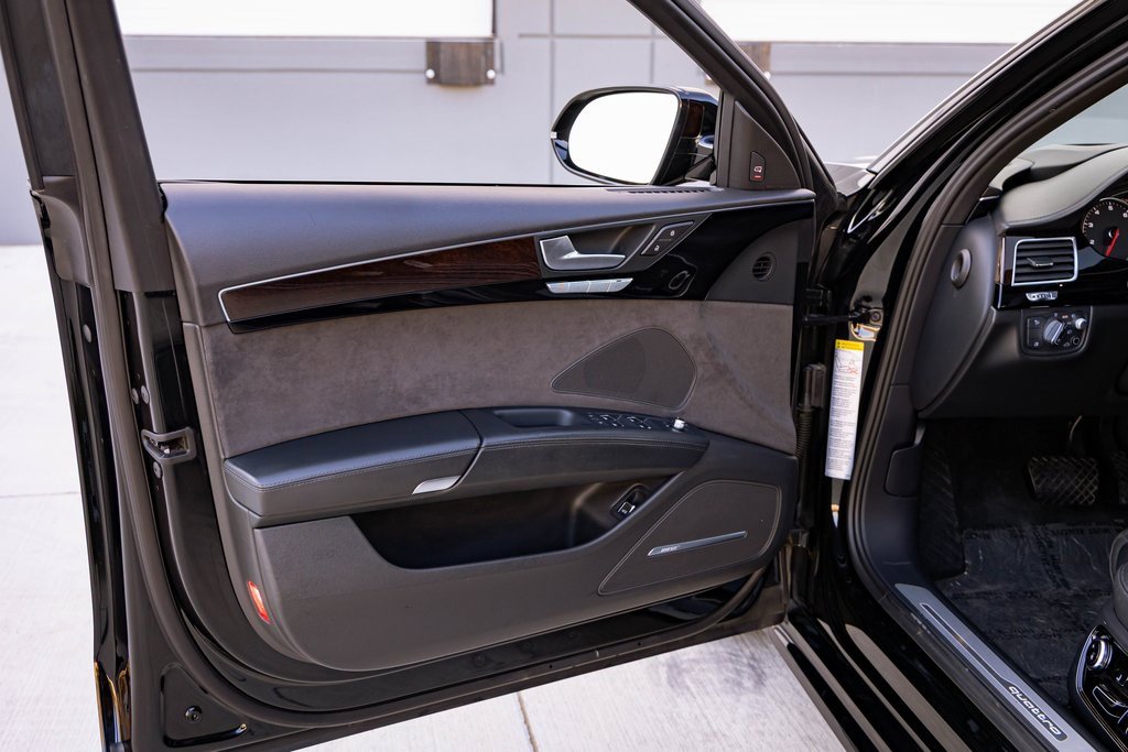 Used 2017 Audi A8 L 3.0T w/ Executive Package image 17