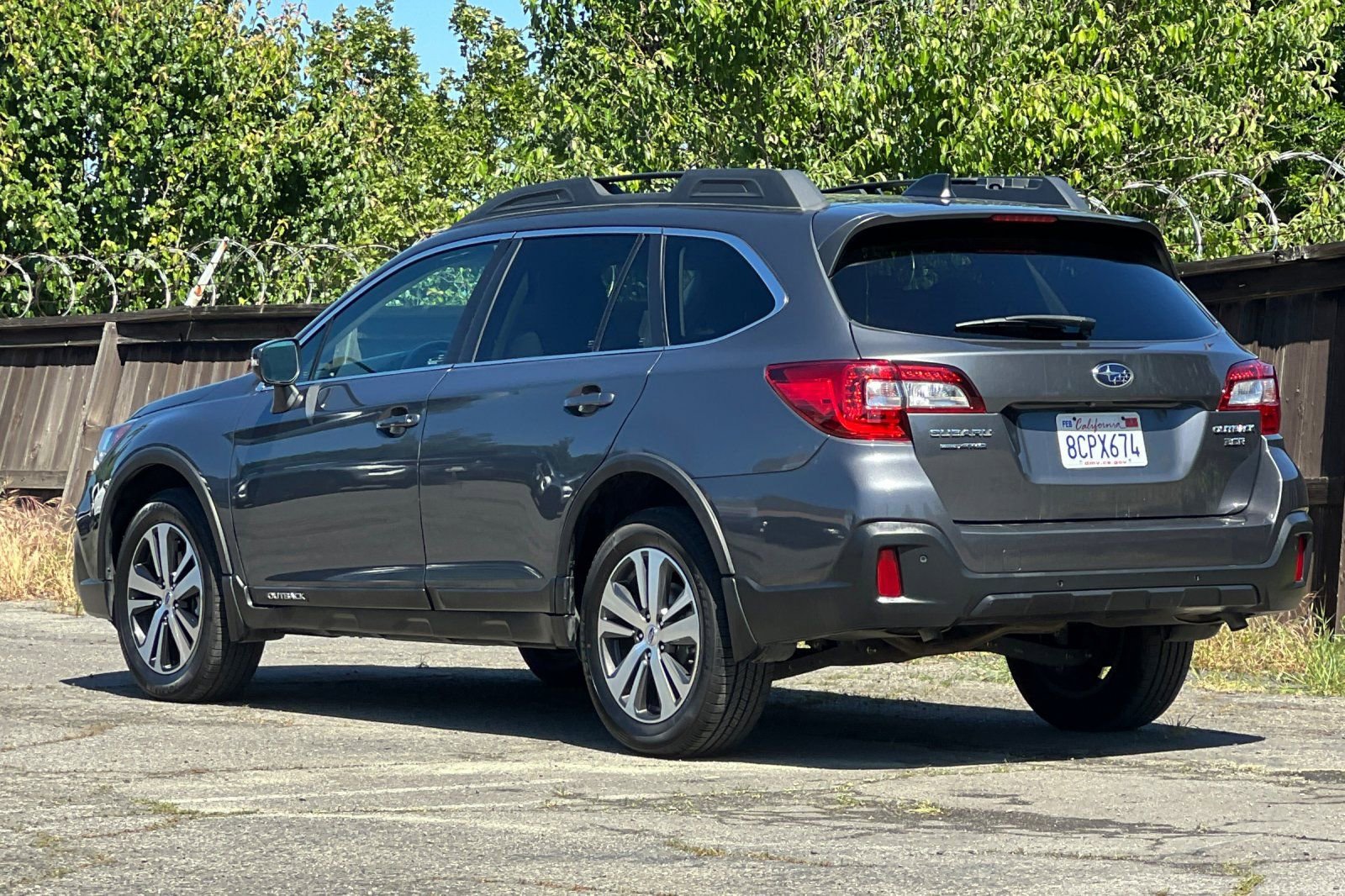 Used 2018 Subaru Outback 3.6R Limited image 6