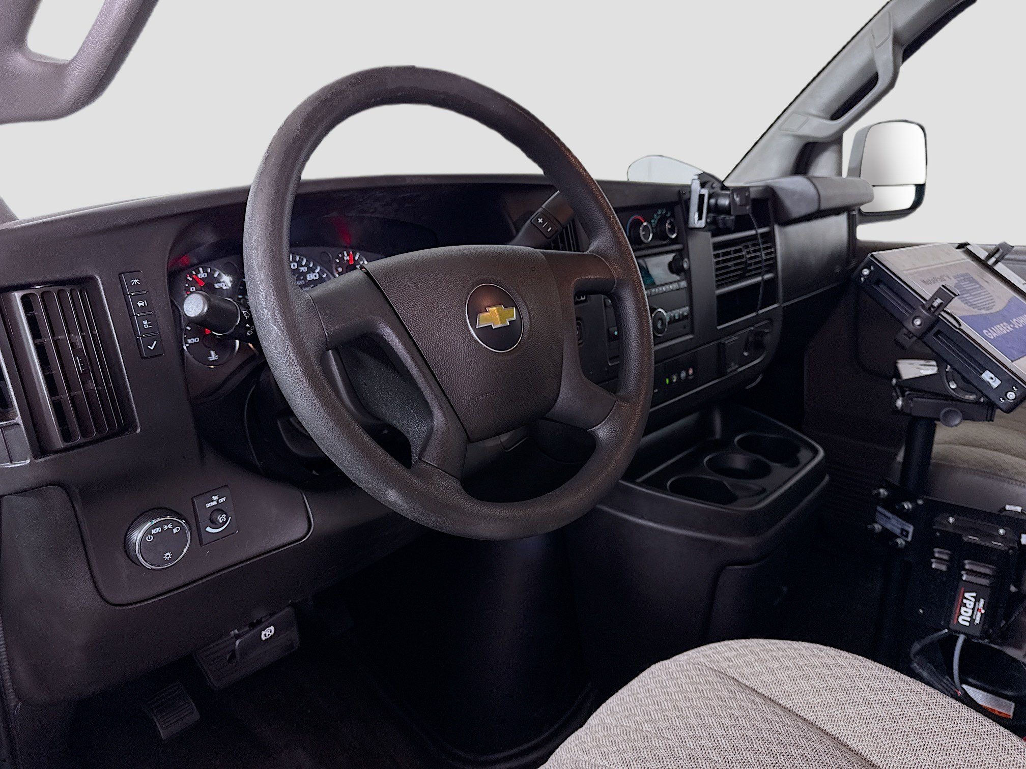 Used 2021 Chevrolet Express 2500 RWD image 20