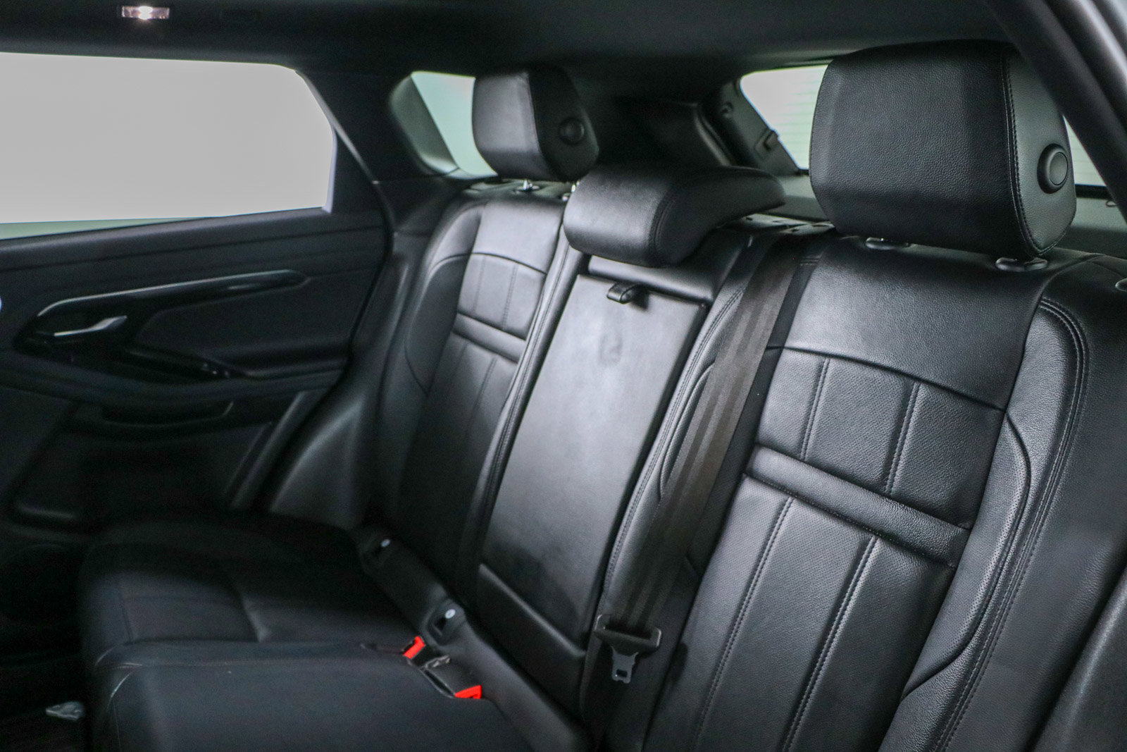 Used 2023 Land Rover Range Rover Evoque S image 27