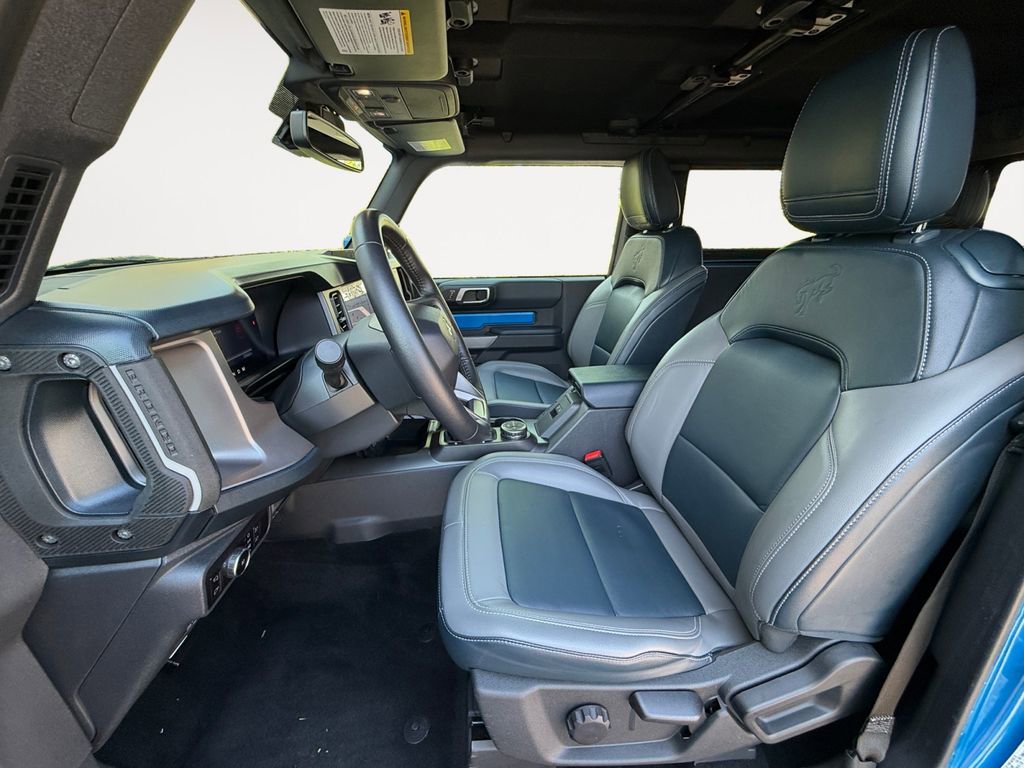 Used 2023 Ford Bronco Outer Banks image 12