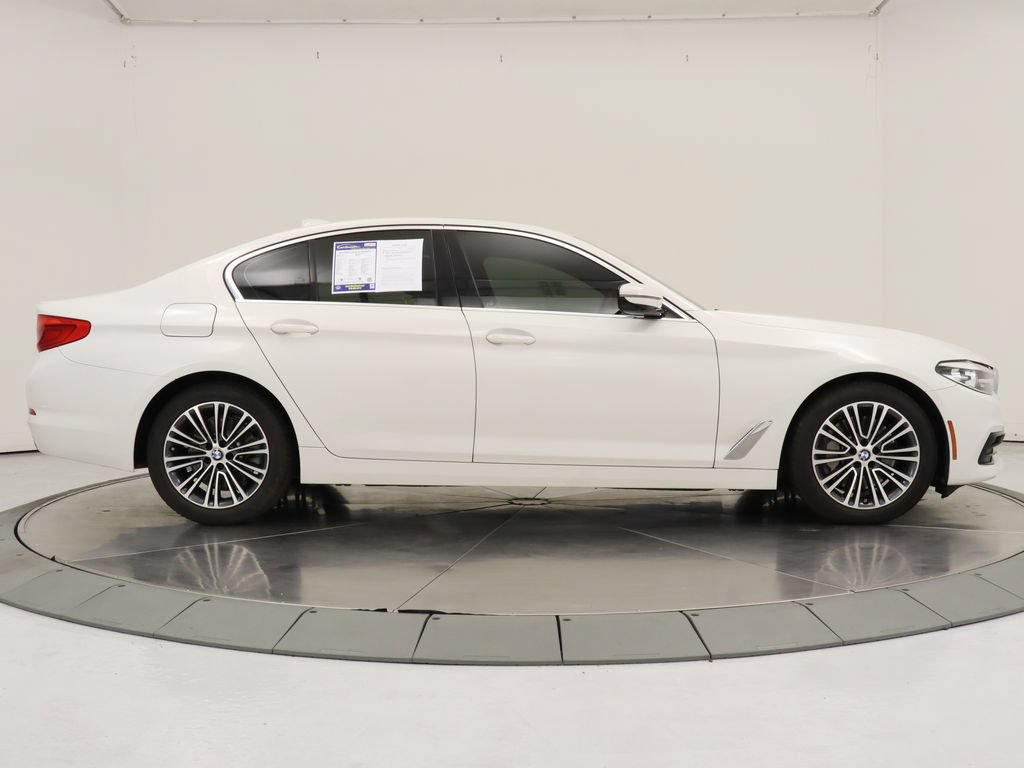 Used 2019 BMW 530i w/ Convenience Package RWD image 6