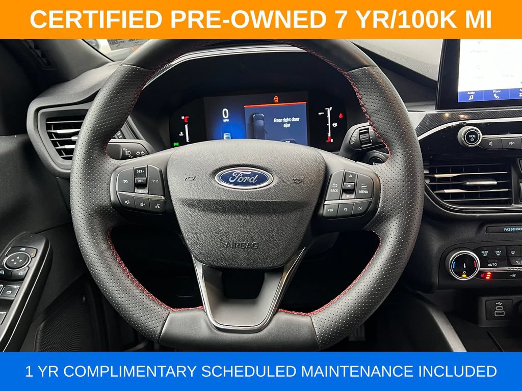 Used 2025 Ford Escape ST-Line Select AWD/4WD image 17