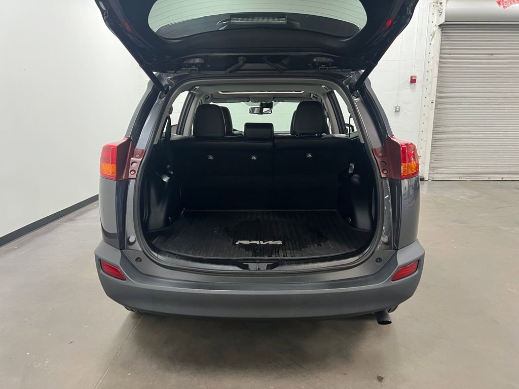 Used 2015 Toyota RAV4 Limited w/ Technology Package image 24