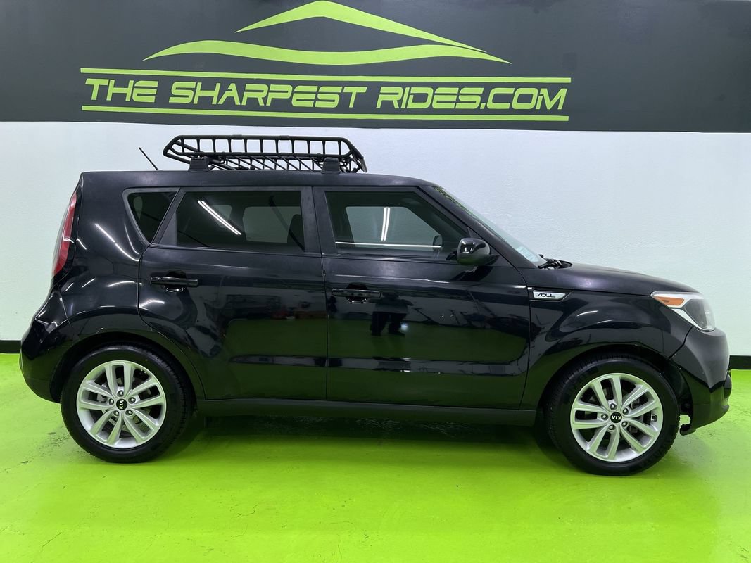 Used 2018 Kia Soul + w/ Audio Package FWD image 11