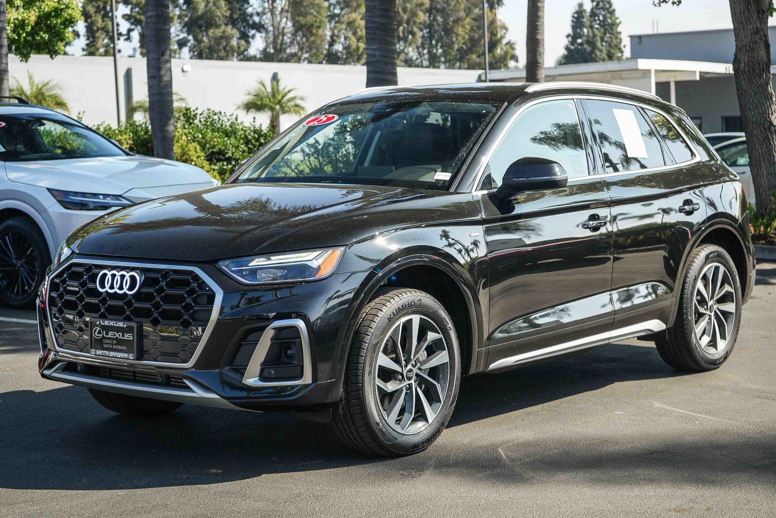Used 2025 Audi Q5 2.0T Premium image 3