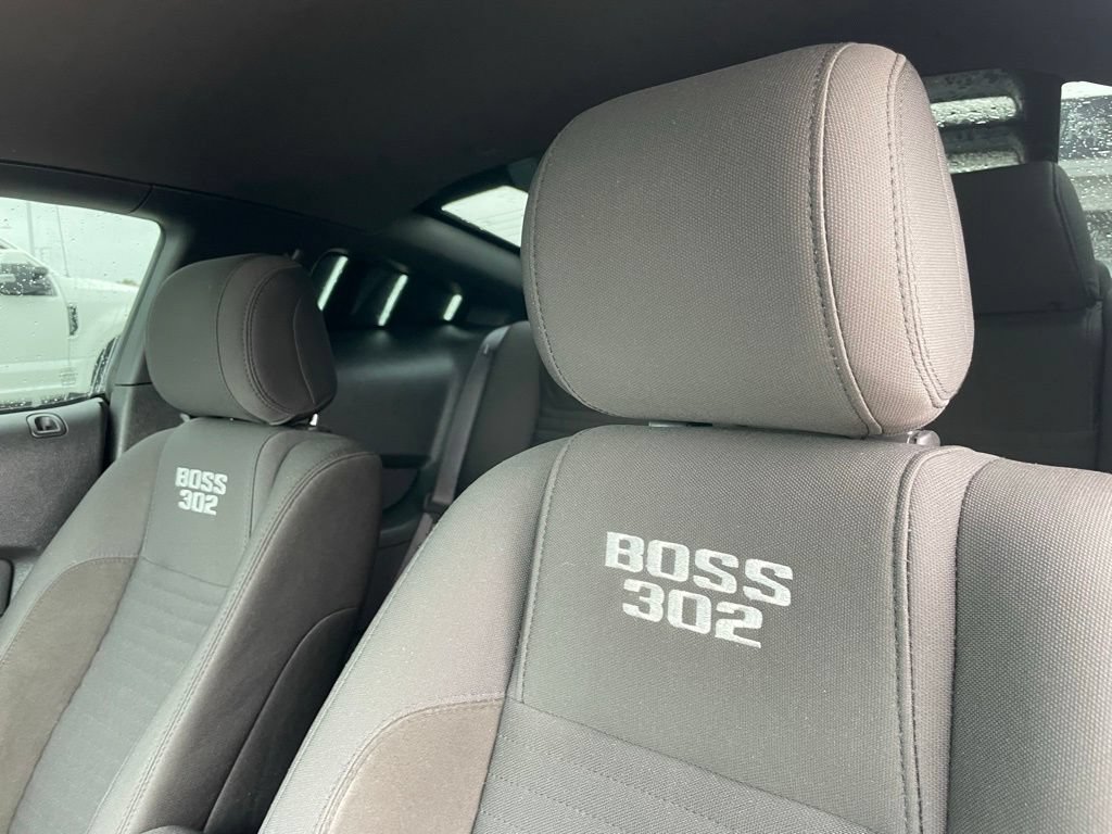 Used 2012 Ford Mustang Boss 302 w/ Boss 302 Accessory Pkg RWD image 18