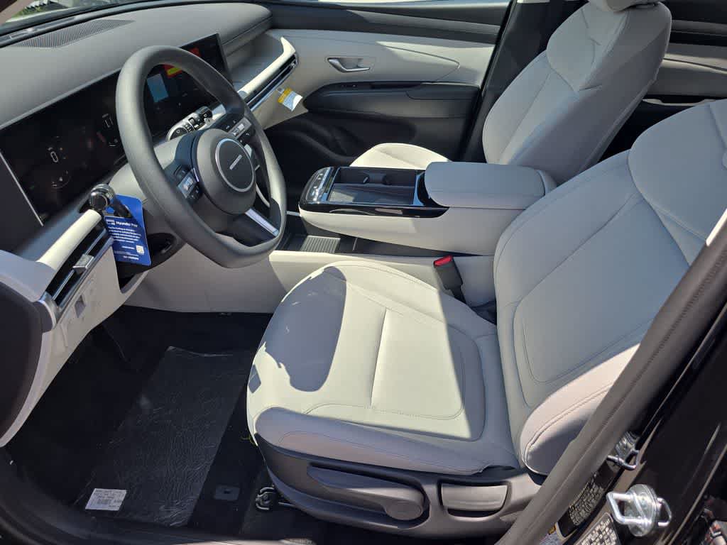 New 2026 Hyundai Tucson Blue SE FWD image 16